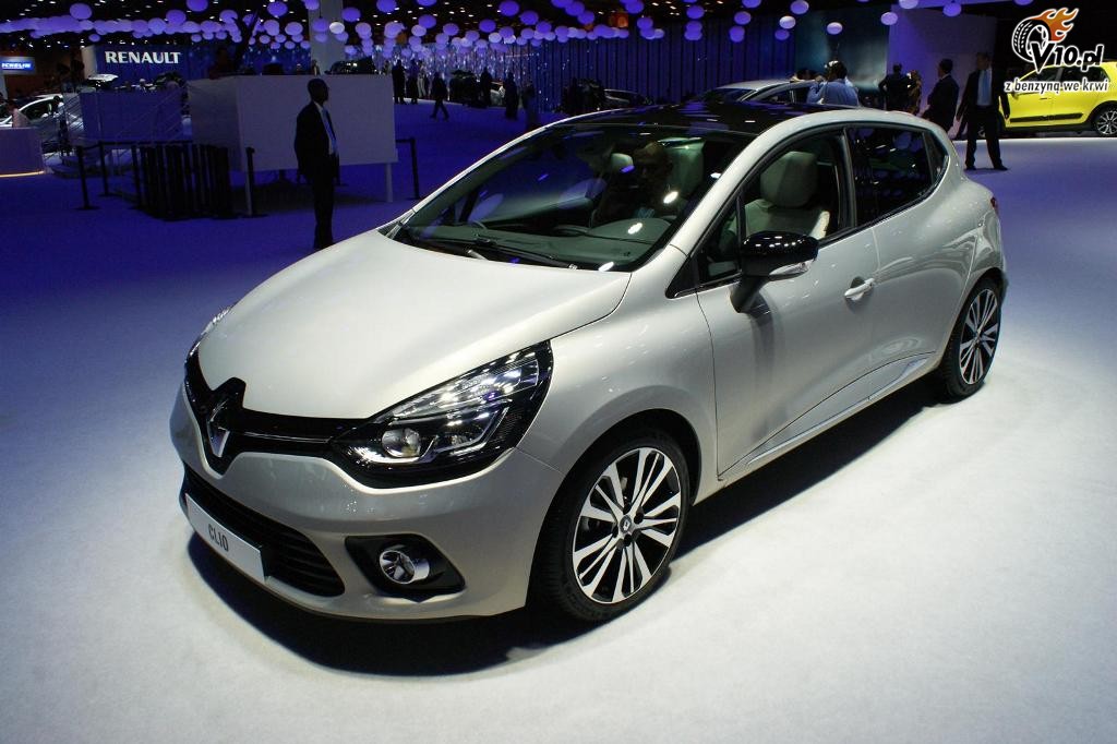 Renault Clio Initiale Paris