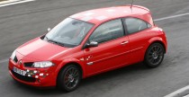 Renault Megane F1 Team R26