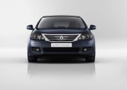 Nowe Renault Latitude 2010