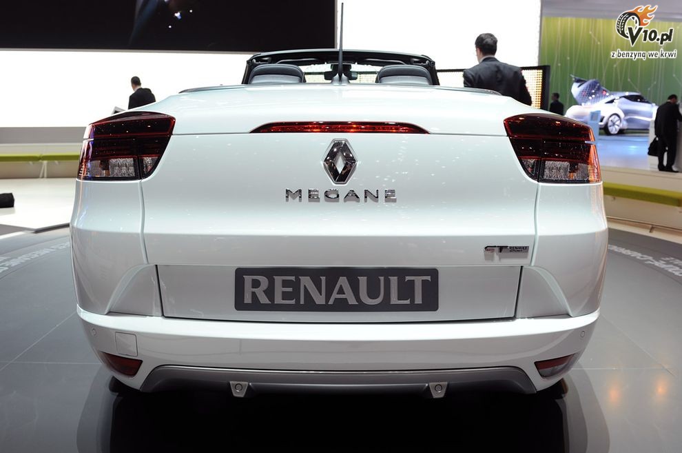 Nowe Renault Megane Coupe-Cabrio - Geneva Motor Show 2010