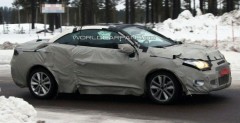 Nowe Renault Megane CC - zdjcie szpiegowskie
