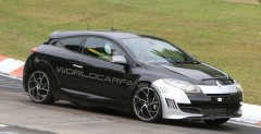 Nowe Renault Megane RS Special Edition - zdjcie szpiegowskie