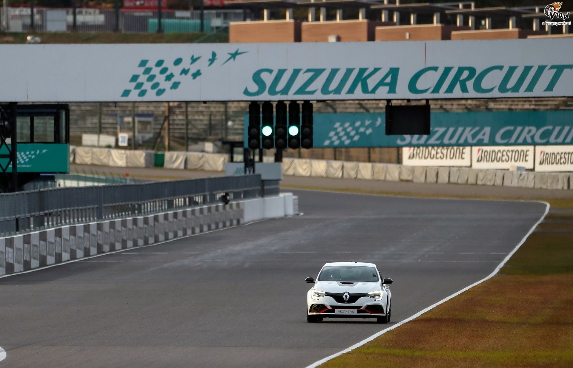 Renault Megane RS Trophy-R