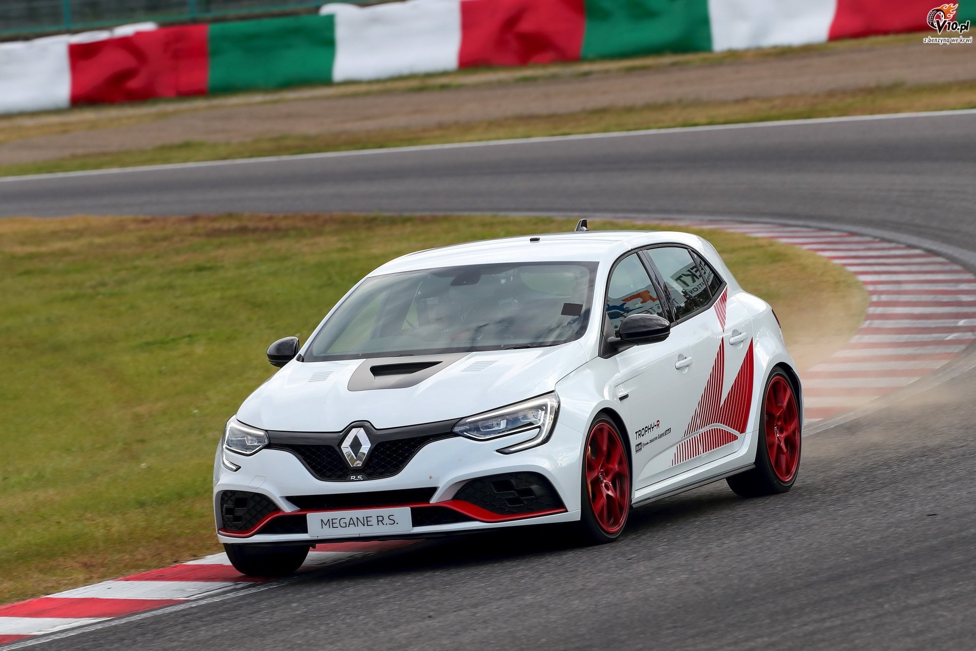 Renault Megane RS Trophy-R