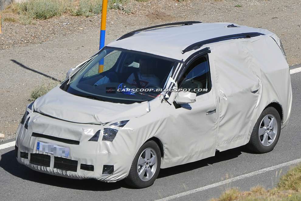 Nowy Renault Scenic - zdjcia szpiegowskie