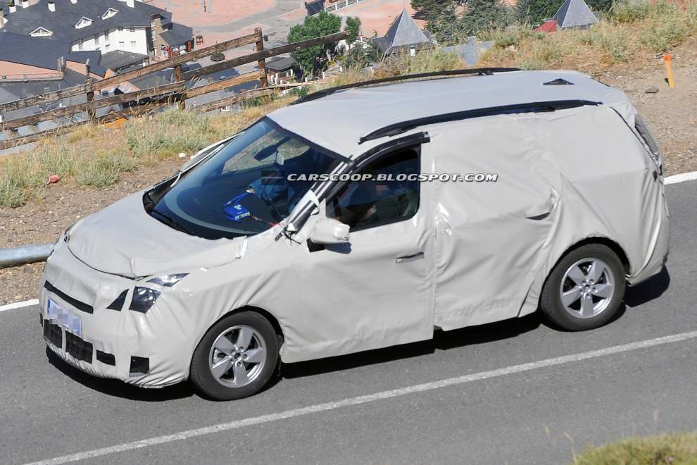 Nowy Renault Scenic - zdjcia szpiegowskie