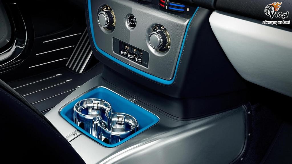 Rolls Royce Phantom Drophead Coupe Waterspeed