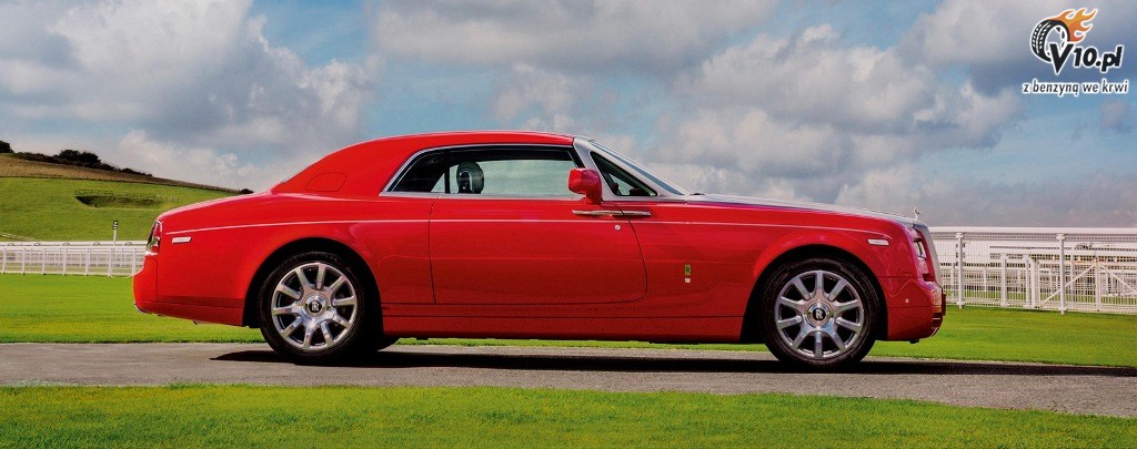 Rolls Royce Phantom Coupe Al Adiyat