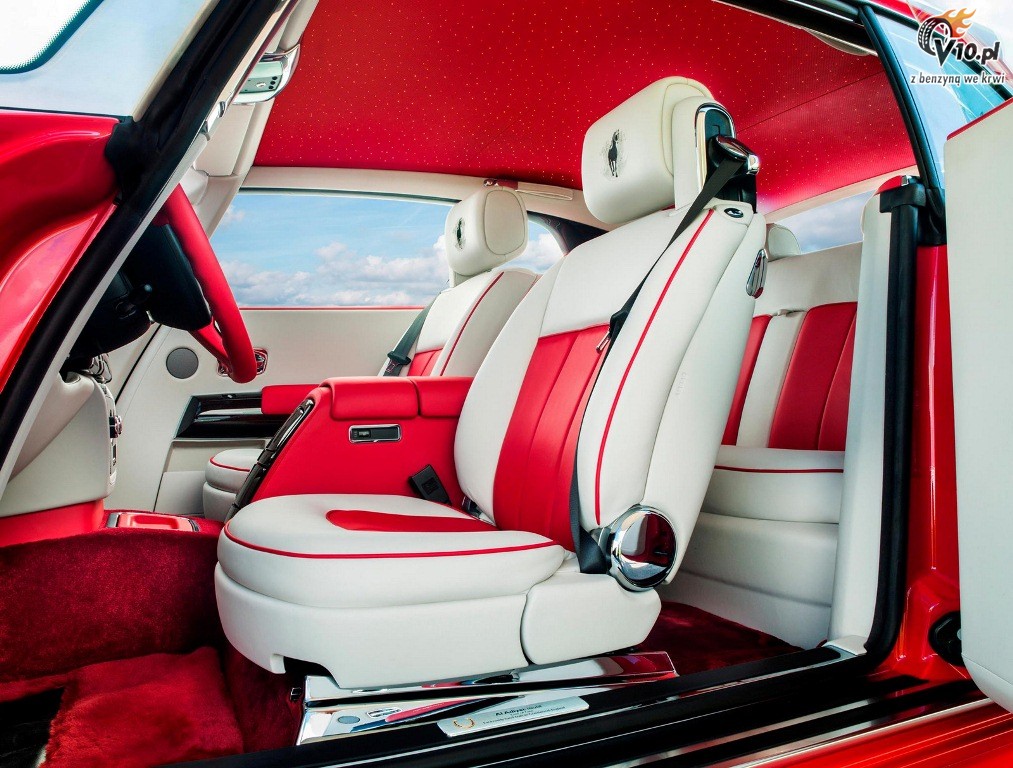 Rolls Royce Phantom Coupe Al Adiyat