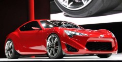 Scion FR-S na targach w Nowym Jorku 2011