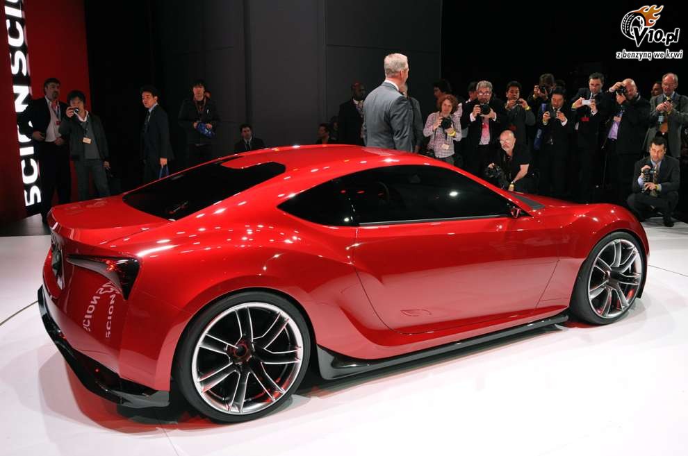 Scion FR-S