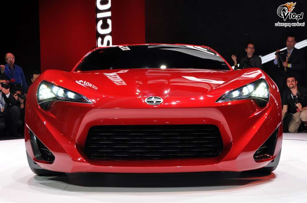 Scion FR-S na targach w Nowym Jorku 2011