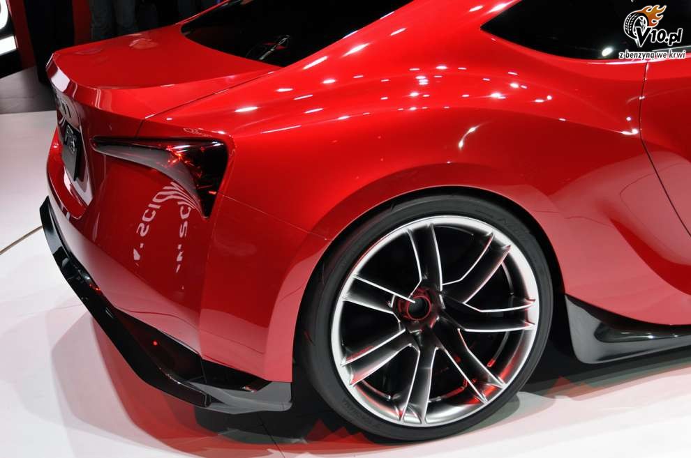 Scion FR-S na targach w Nowym Jorku 2011