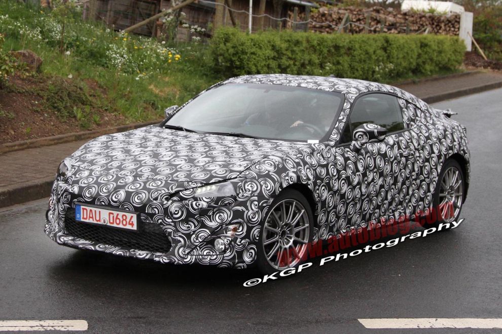 Scion FR-S na zdjciach szpiegowskich