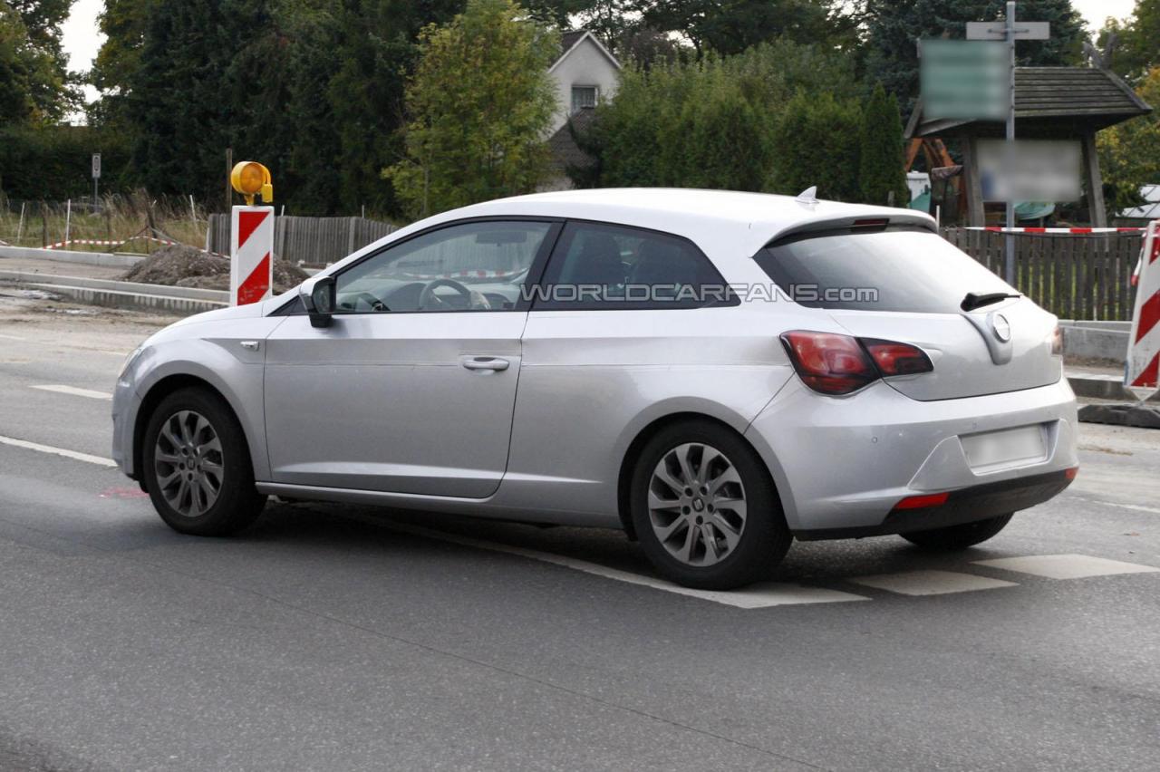 Seat Leon 3D - zdjcia szpiegowskie