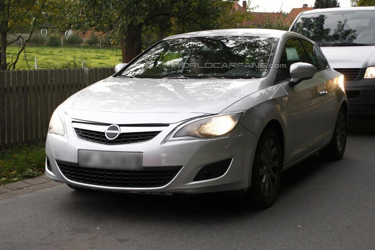 Seat Leon 3D - zdjcia szpiegowskie