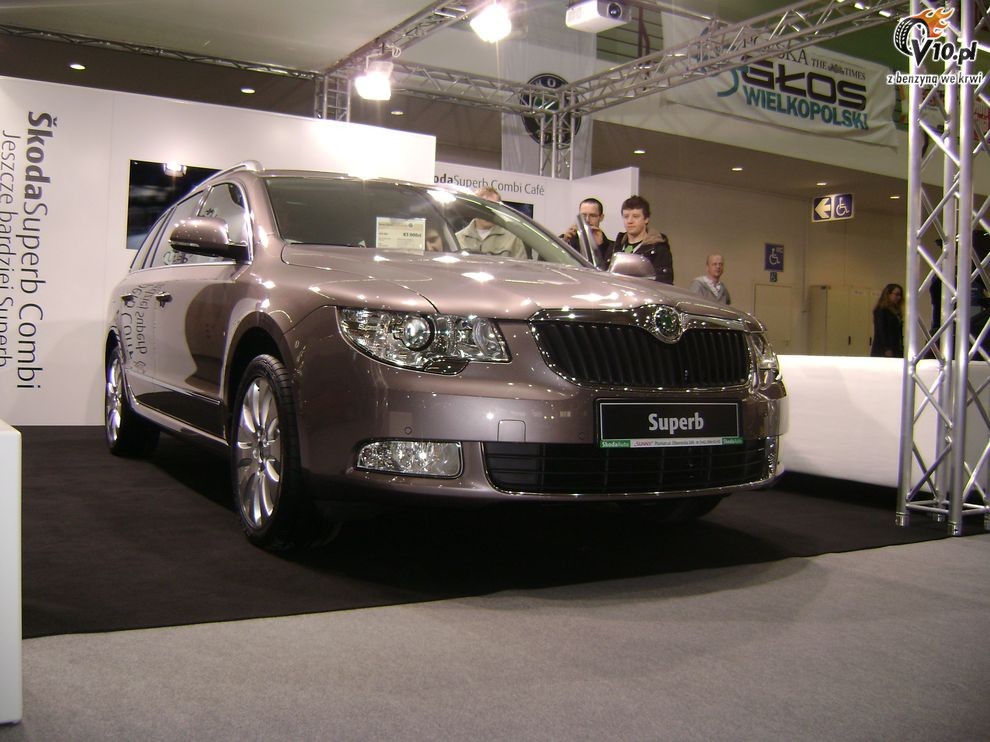 Skoda Superb Combi - Motor Show 2010