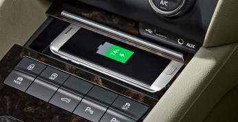 Skoda wprowadza system bezprzewodowego ładowania w Octavii i Superbie
