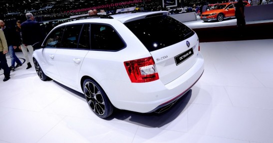 Skoda Octavia RS 230
