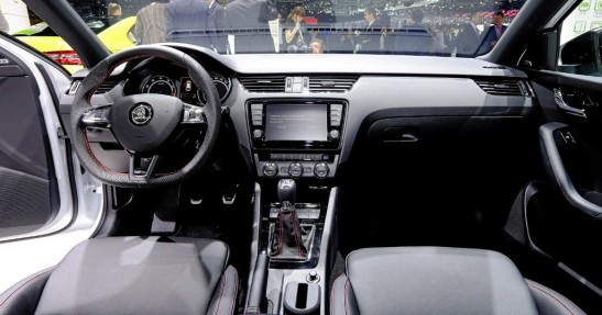 Skoda Octavia RS 230