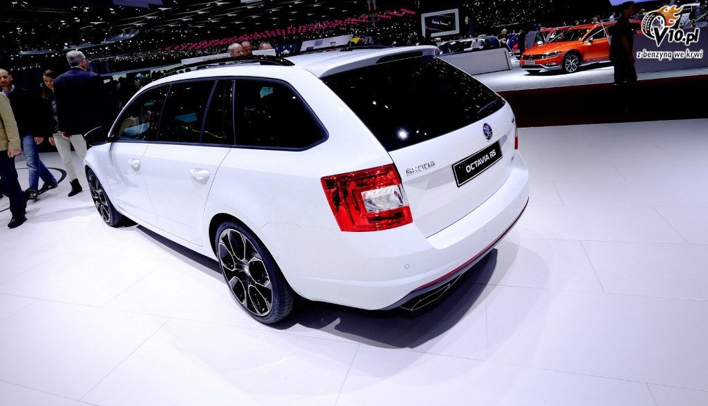 Skoda Octavia RS 230