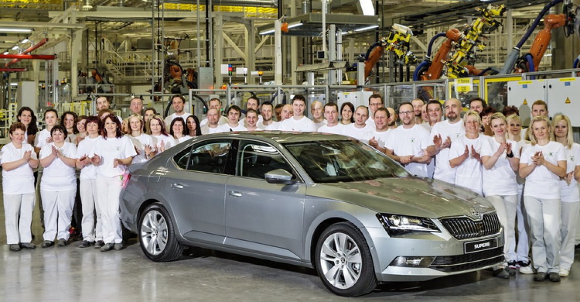 Nowa Skoda Superb