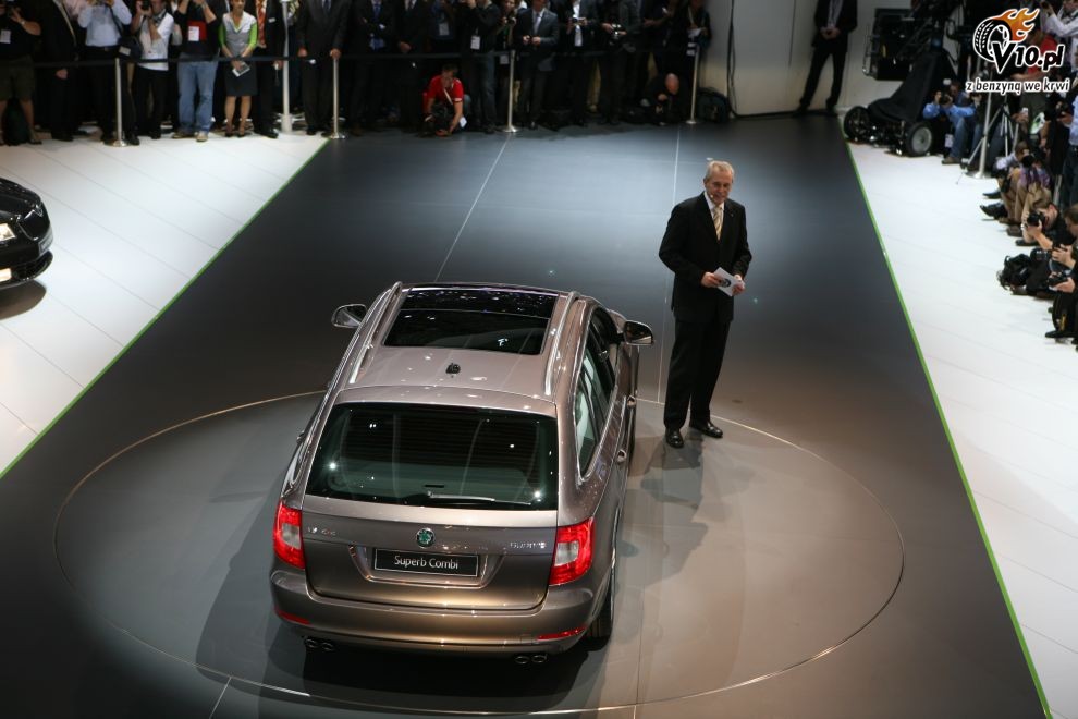 Skoda Superb Combi