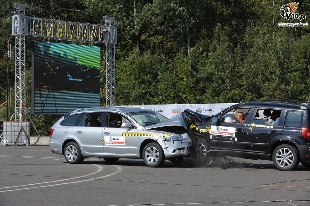 Skoda Superb Combi i Yeti - crash-test