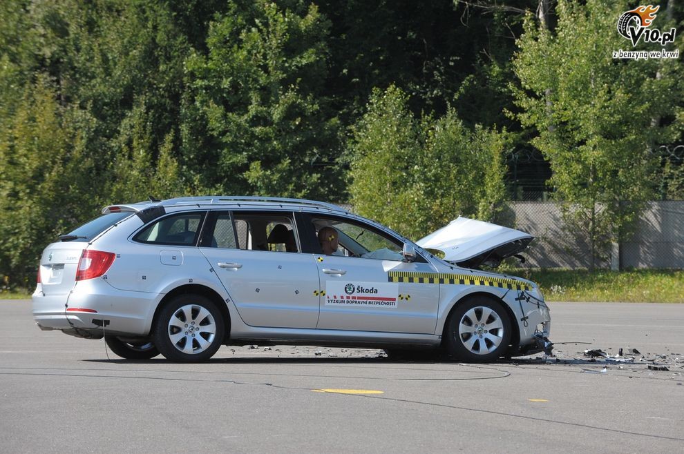 Skoda Superb Combi i Yeti - crash-test