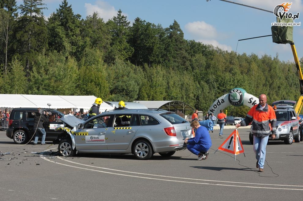 Skoda Superb Combi i Yeti - crash-test
