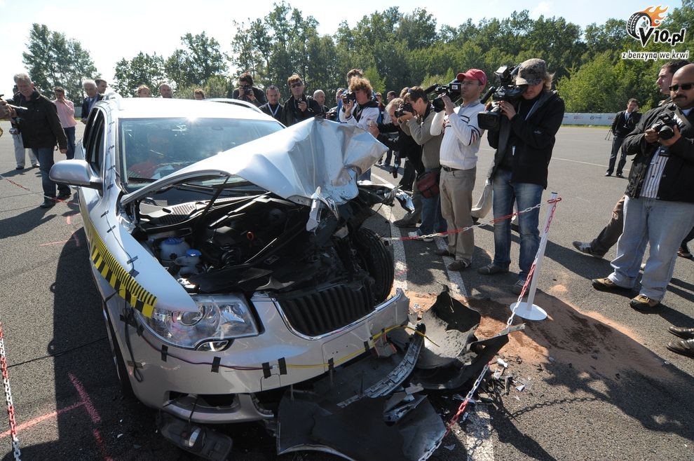 Skoda Superb Combi i Yeti - crash-test