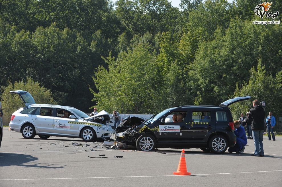 Skoda Superb Combi i Yeti - crash-test