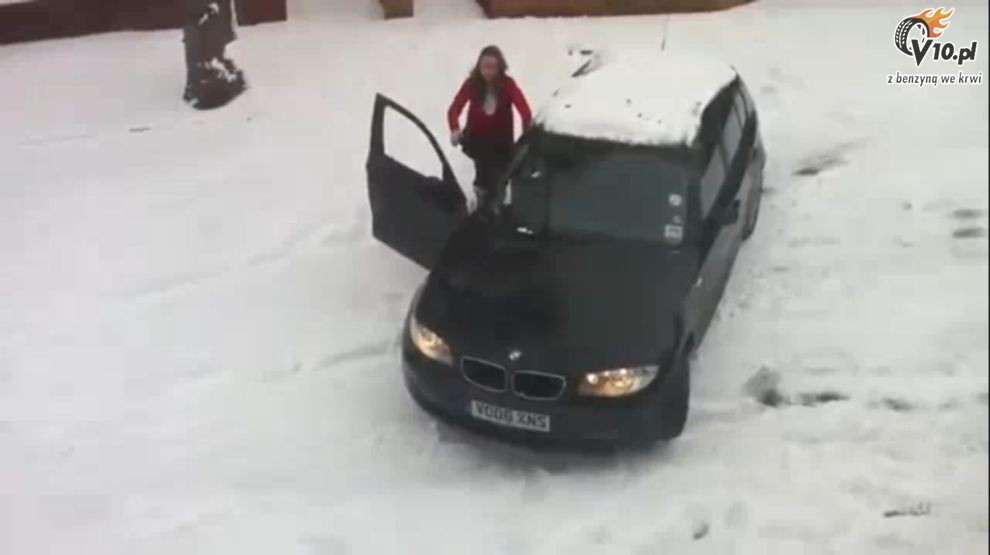 Kobieta kontra zima