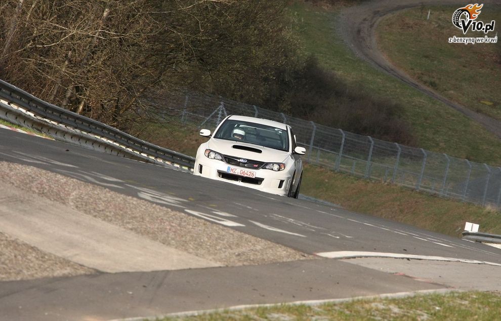 Subaru Impreza WRX STI 2011 na Nurburgringu