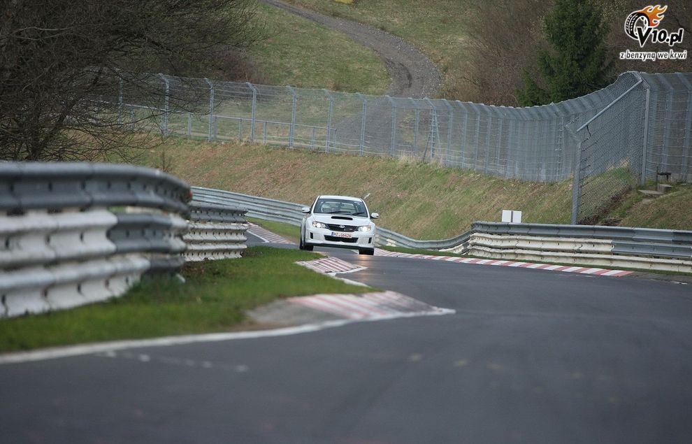 Subaru Impreza WRX STI 2011 na Nurburgringu
