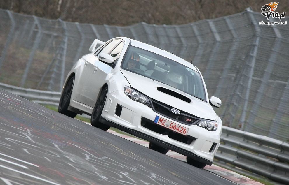 Subaru Impreza WRX STI 2011 na Nurburgringu