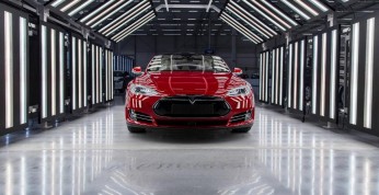 Tesla Model S po face liftingu zadebiutuje już niebawem
