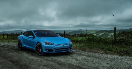 Tesla Model S SSCustoms