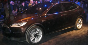 Tesla zebrała już 20 000 zamówień na model X