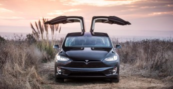 Tesla Model X 75D - nowa wersja z większym zasięgiem