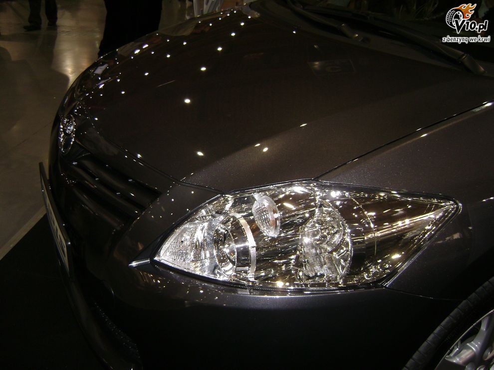 Nowa Toyota Auris po face liftingu - Motor Show 2010