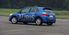 Nowa Toyota Auris 2010 po face-liftingu - polska prezentacja