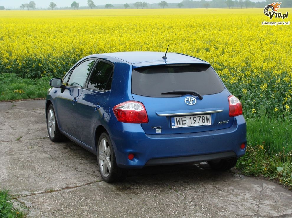 Nowa Toyota Auris 2010 po face-liftingu - polska prezentacja