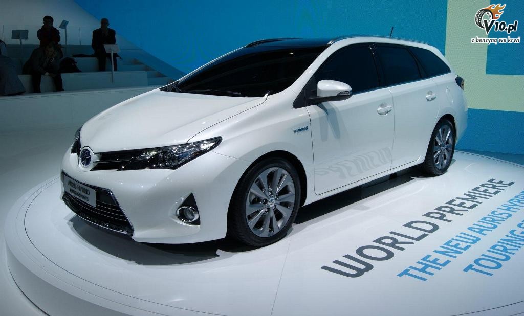 Toyota Auris Touring Sports