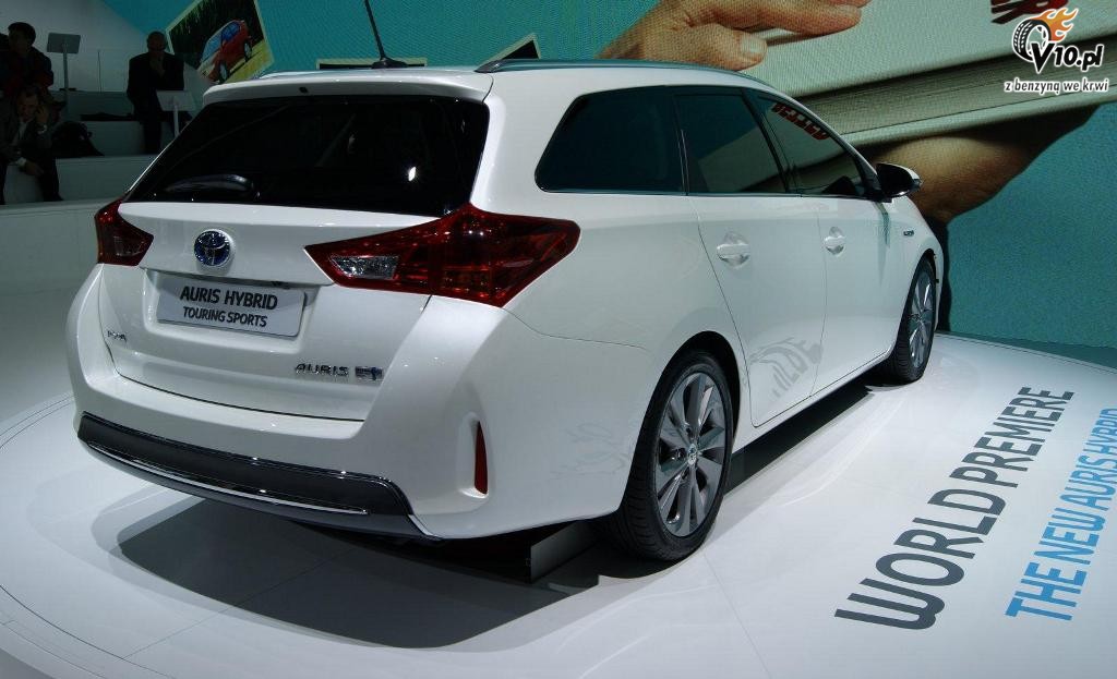 Toyota Auris Touring Sports