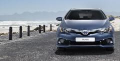 Toyota Auris 2015