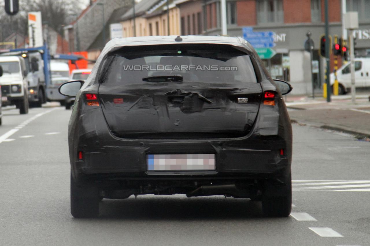 Toyota Auris 2013