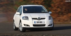 Toyota Auris SR180
