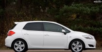 Toyota Auris SR180