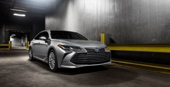 Toyota Avalon - naszpikowana technologią